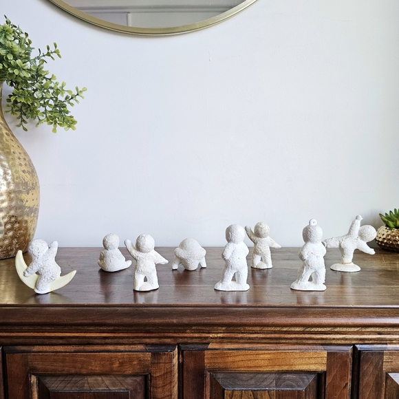 Rare Original Vintage Glitter Snow Babies Ornament Figures Set of 8 - Picture 6 of 15